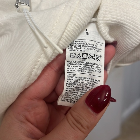 Old Navy Active Zip Up Puffer Hoodie - Picture 6 of 7